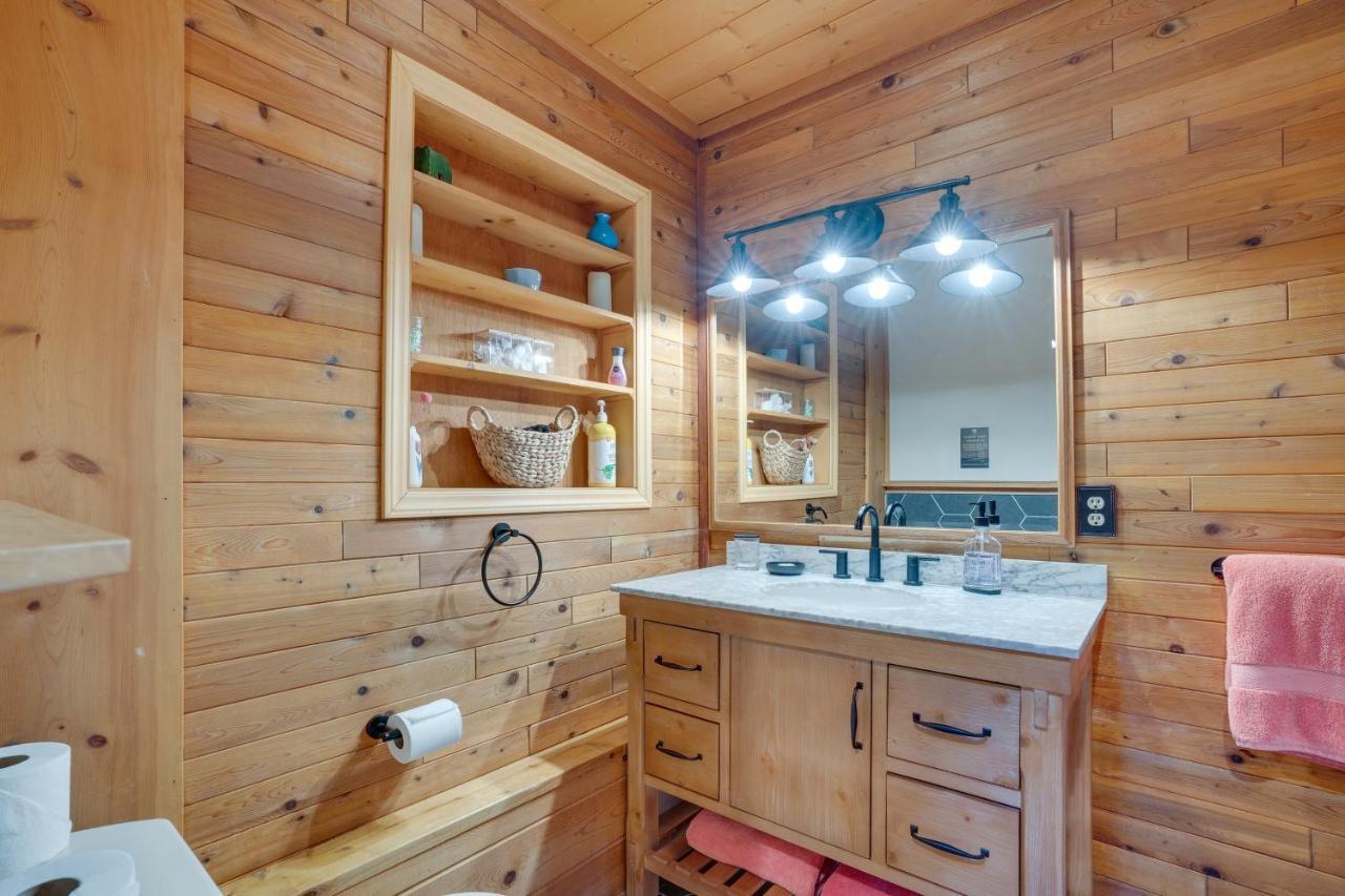 Leavenworth Cabin With Private Hot Tub! Εξωτερικό φωτογραφία