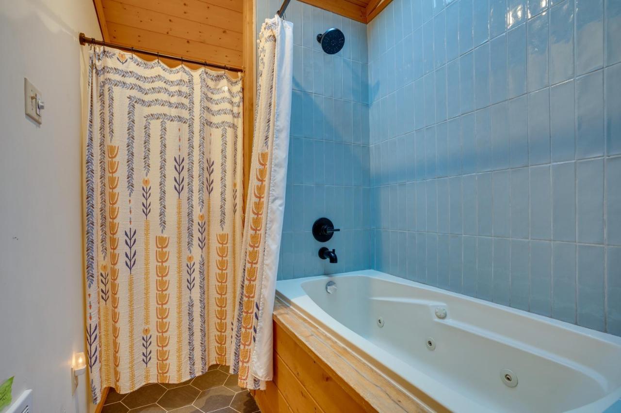 Leavenworth Cabin With Private Hot Tub! Εξωτερικό φωτογραφία